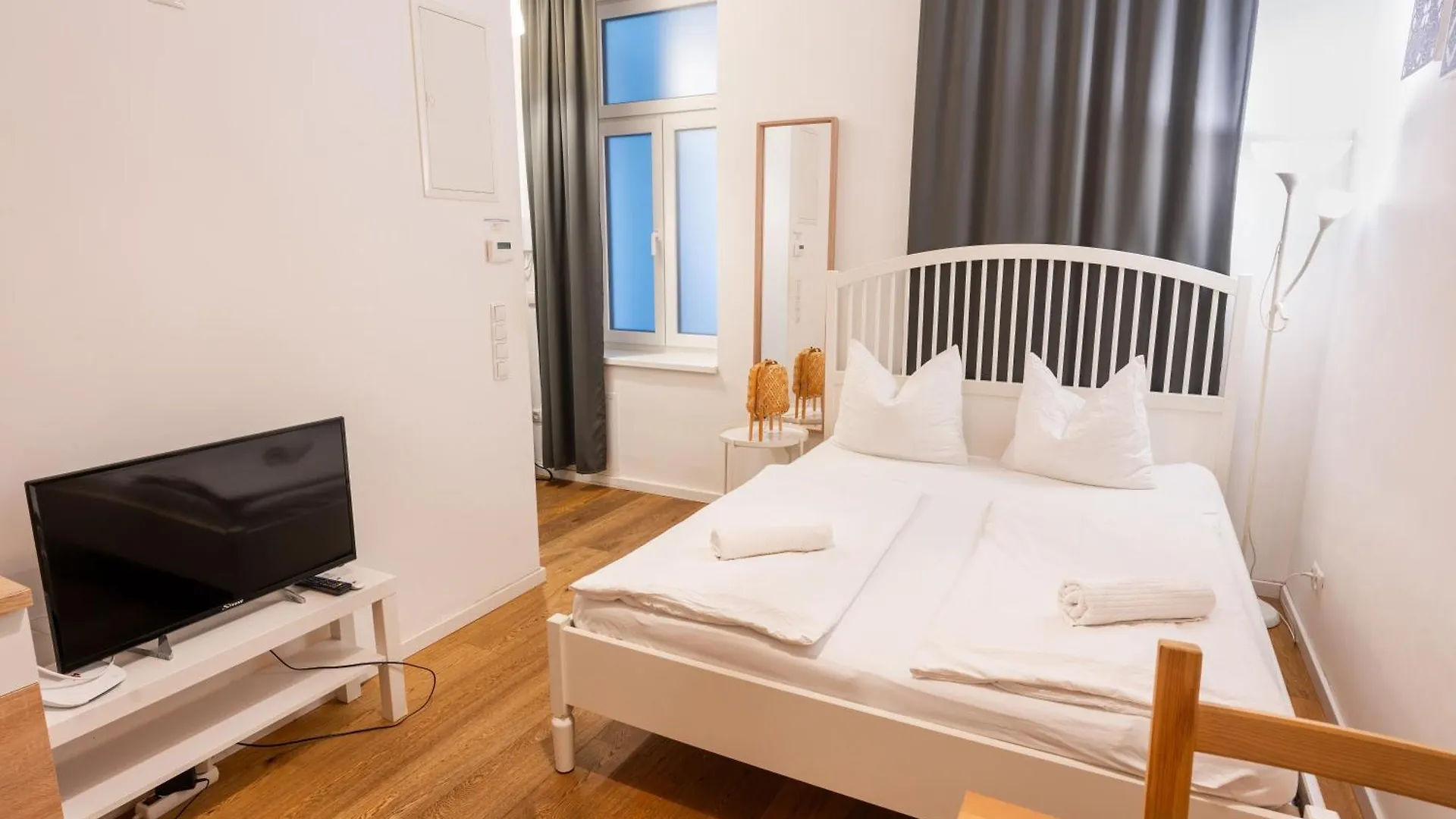 Vienna City Apartments - Metro 1160 비엔나