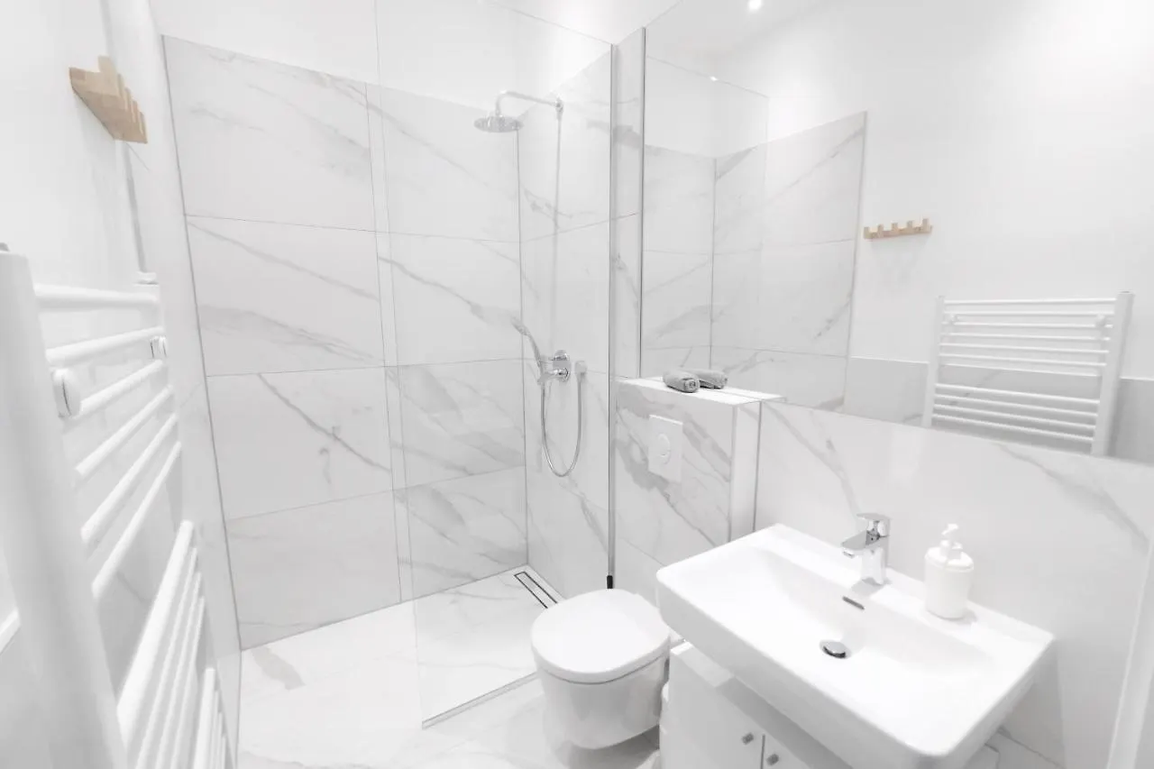 Vienna City Apartments - Metro 1160 비엔나